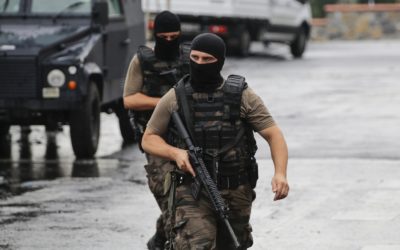 Detenidos en Turquía 13 miembros de una célula de financiación de al-Qaeda en Siria